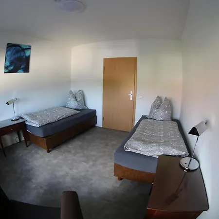 Gaestehaus * Kleinfurra