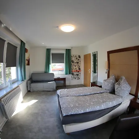 Gaestehaus * Kleinfurra